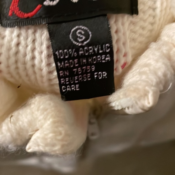 Creamy white fur zippered sweater vest - Picture 3 of 3